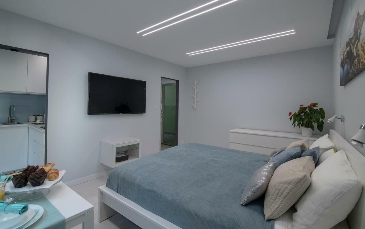 Wlr Apartments - Hoza I Varsó Kültér fotó