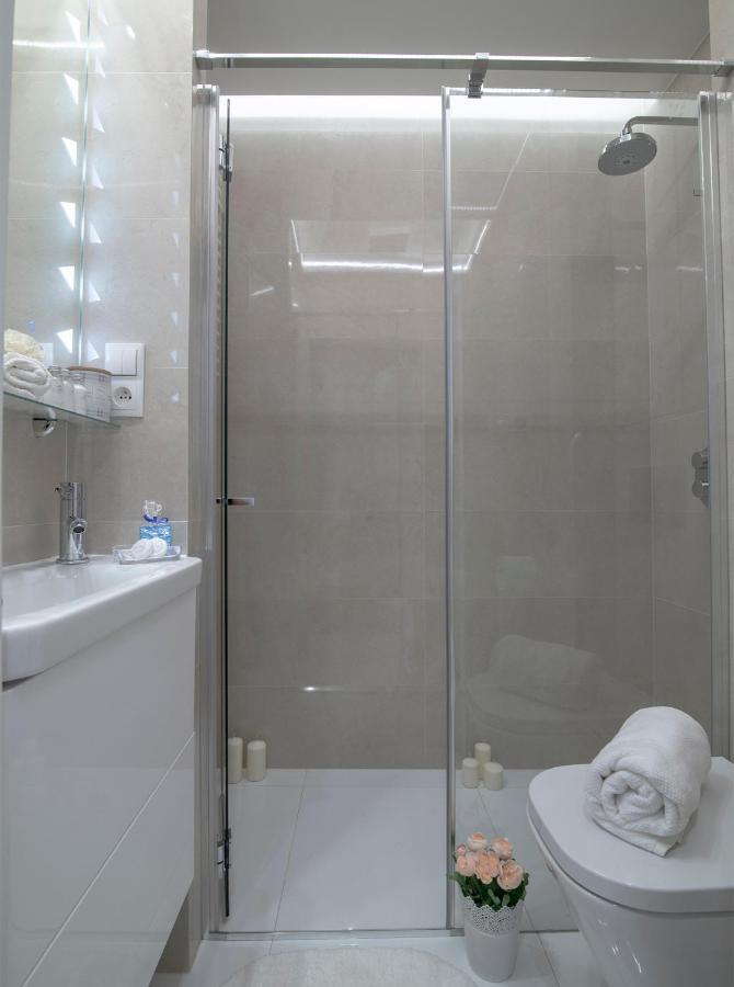 Wlr Apartments - Hoza I Varsó Kültér fotó